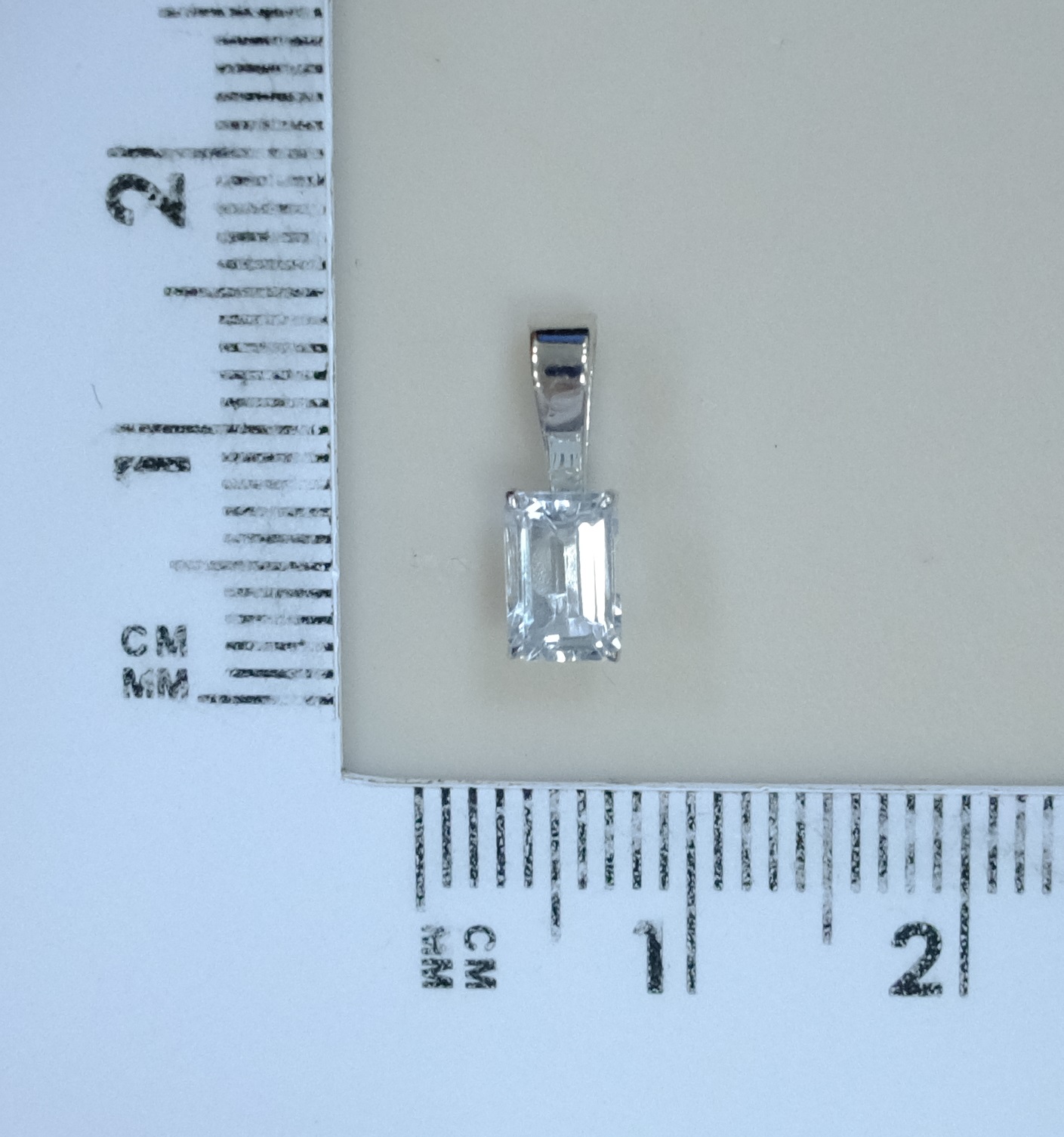 Серебряная подвеска с аквамарином